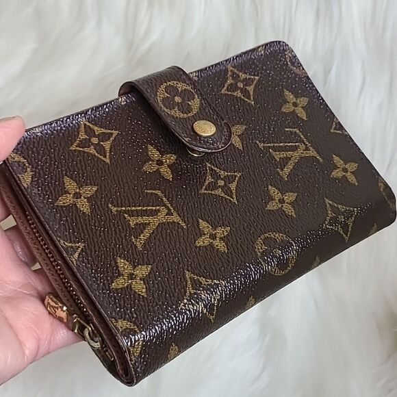 💯Authentic Louis Vuitton Monogram Porte Papier Zip Wallet🍀 - Picture 7 of 15
